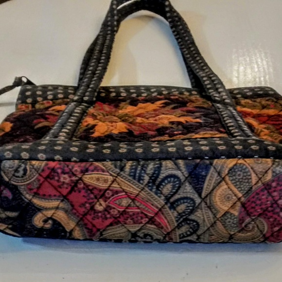Misty Harbor Signature Brown Paisley Quilted Tote Bag - Picture 5 of 8